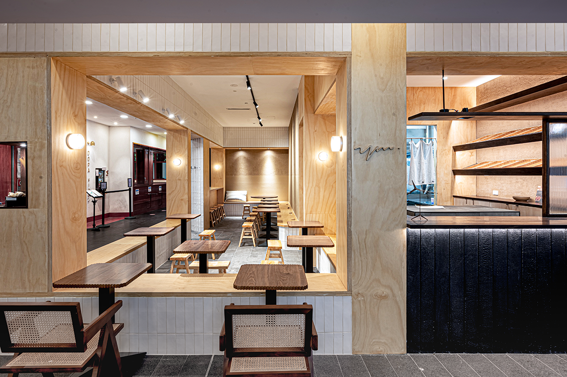 Yunn Noodle Shop interior design