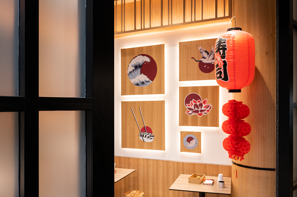 Japanese sushi interior decorations